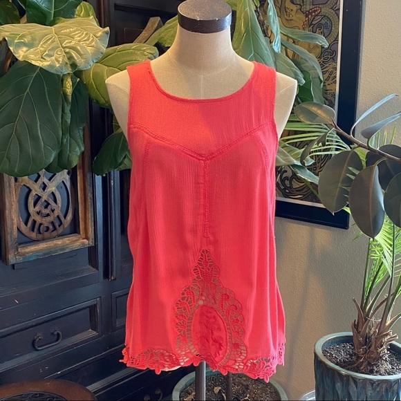Altar’d State Coral Scallop Crochet Lace peasant tank top. - Picture 1 of 11